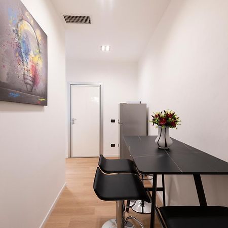 Milan Royal Suites Duomo Zewnętrze zdjęcie
