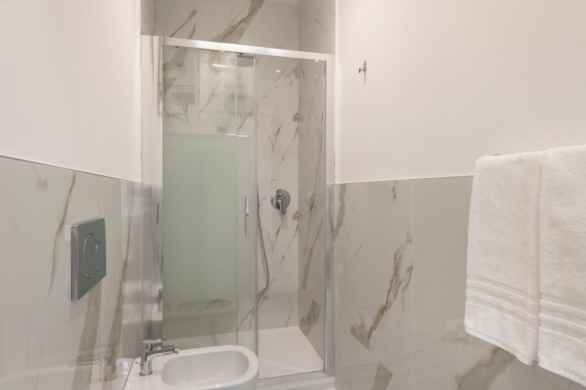 Milan Royal Suites Duomo Zewnętrze zdjęcie